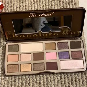 Too faced original chocolate bar